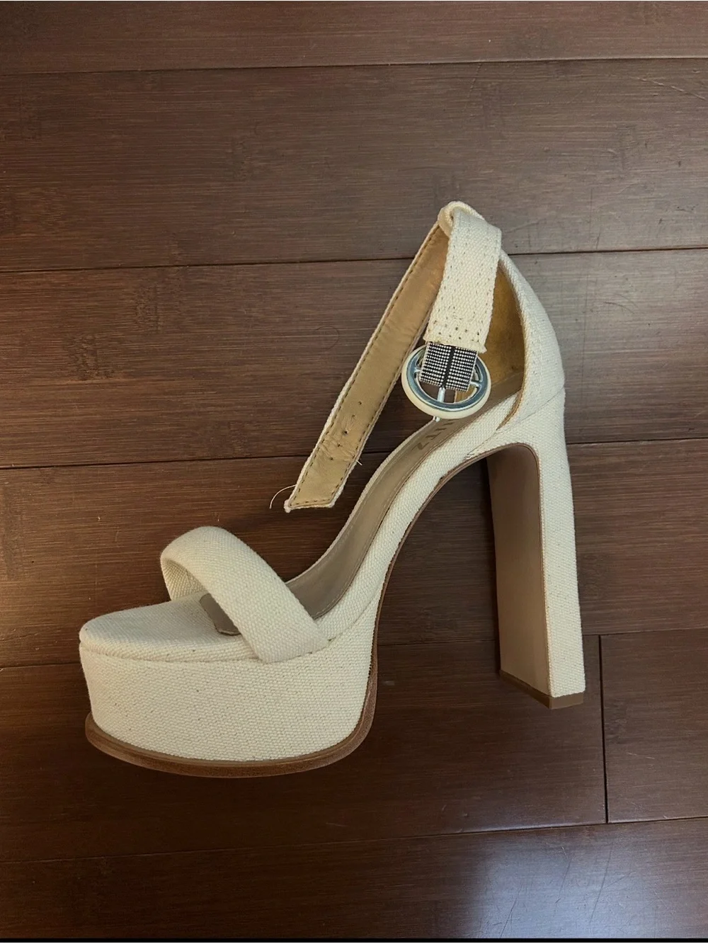 SCHUTZ Cream Platform Ankle-Strap Sandals